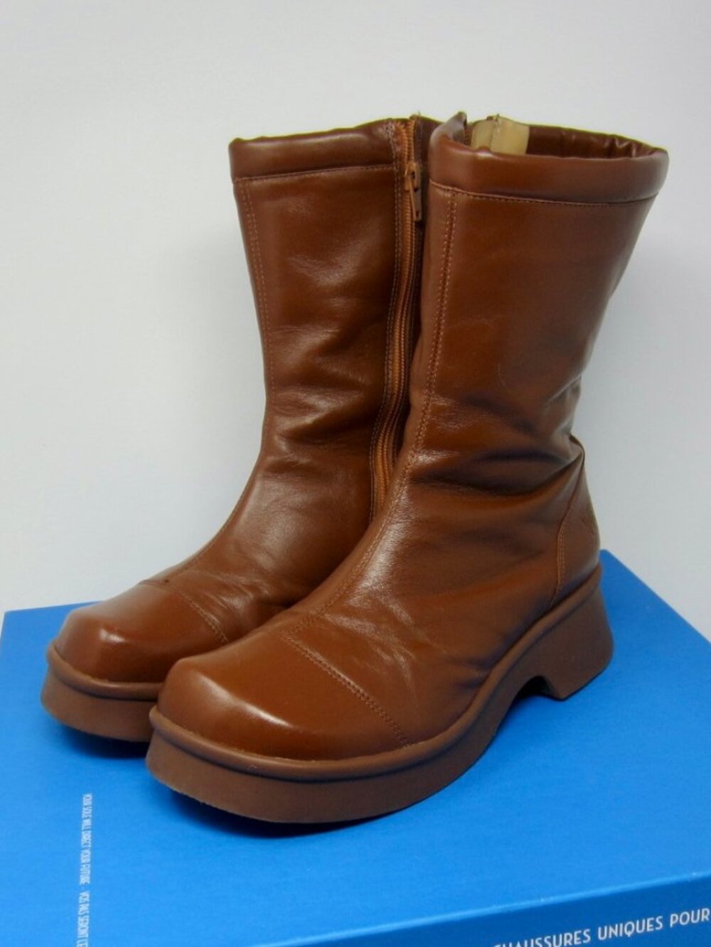 John Fluevog Harmony Chime Boot Brown Size 9